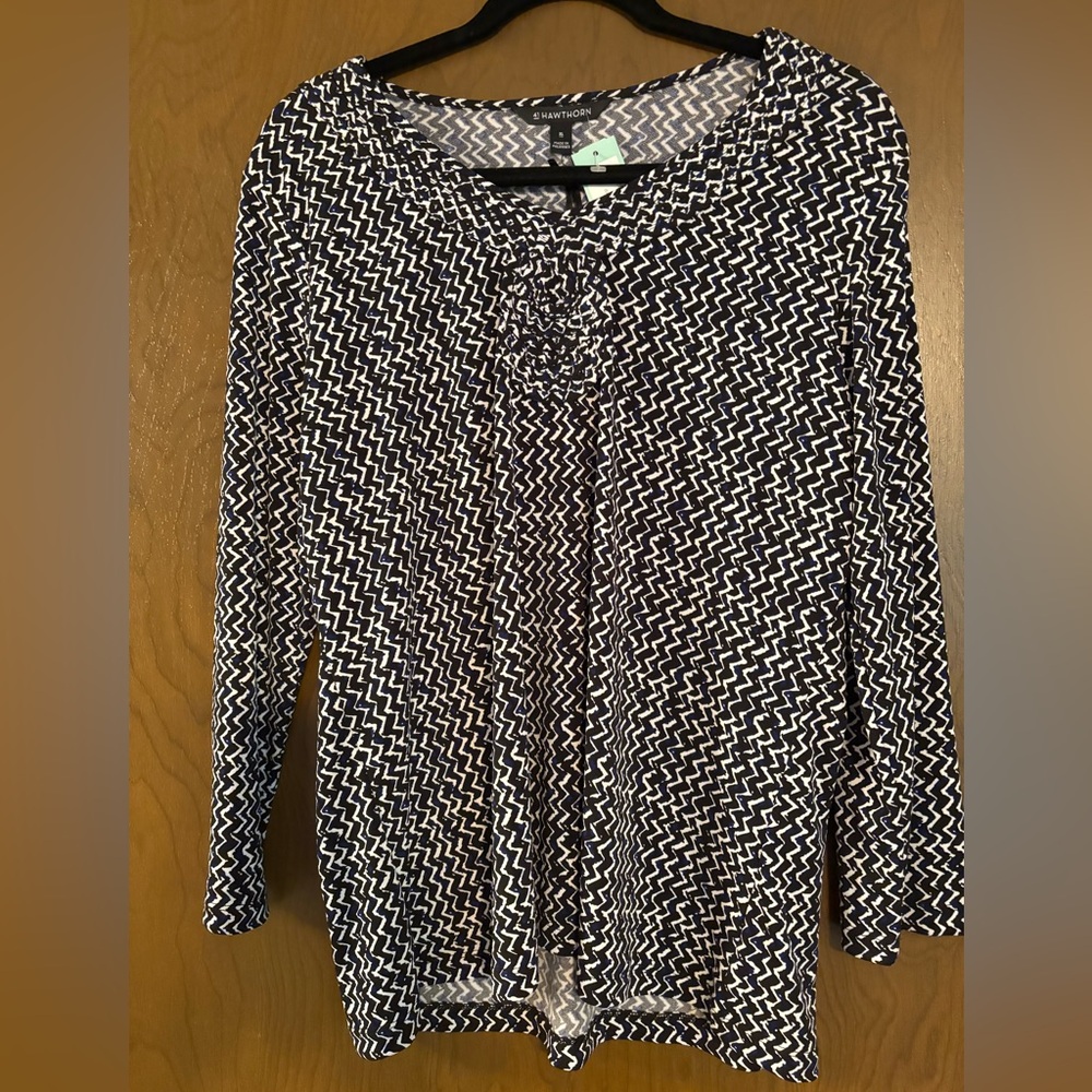 41 Hawthorn Navy and White Zigzag Blouse